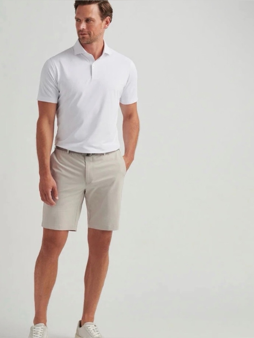 Peter Millar Crown Crafted Surge Performance Golf Shorts Men’s 40 Khaki